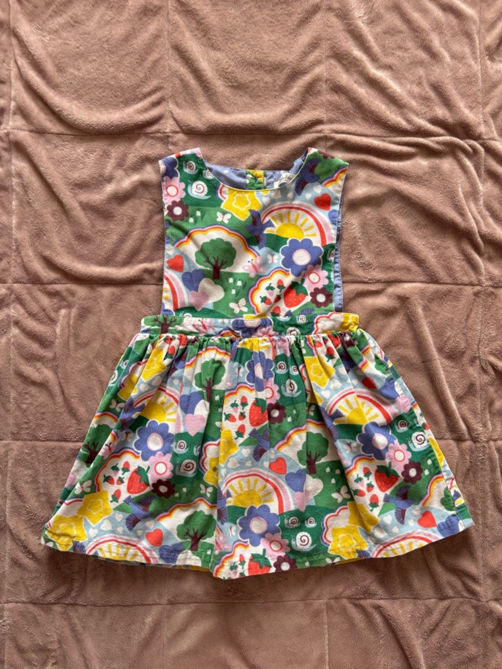 Baby Boden colorful pinnie